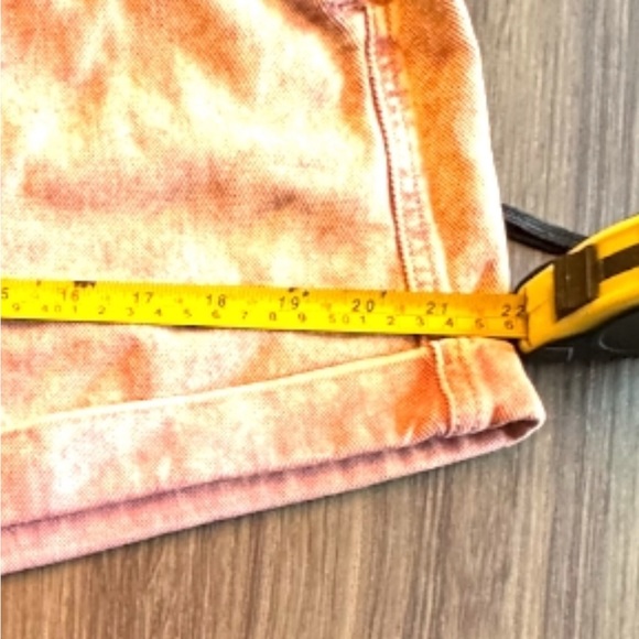 BDG ladies shorts - Picture 10 of 11